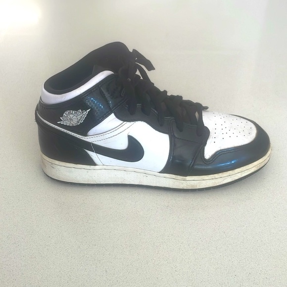 Nike Air Jordan’s 7Y - Picture 9 of 11